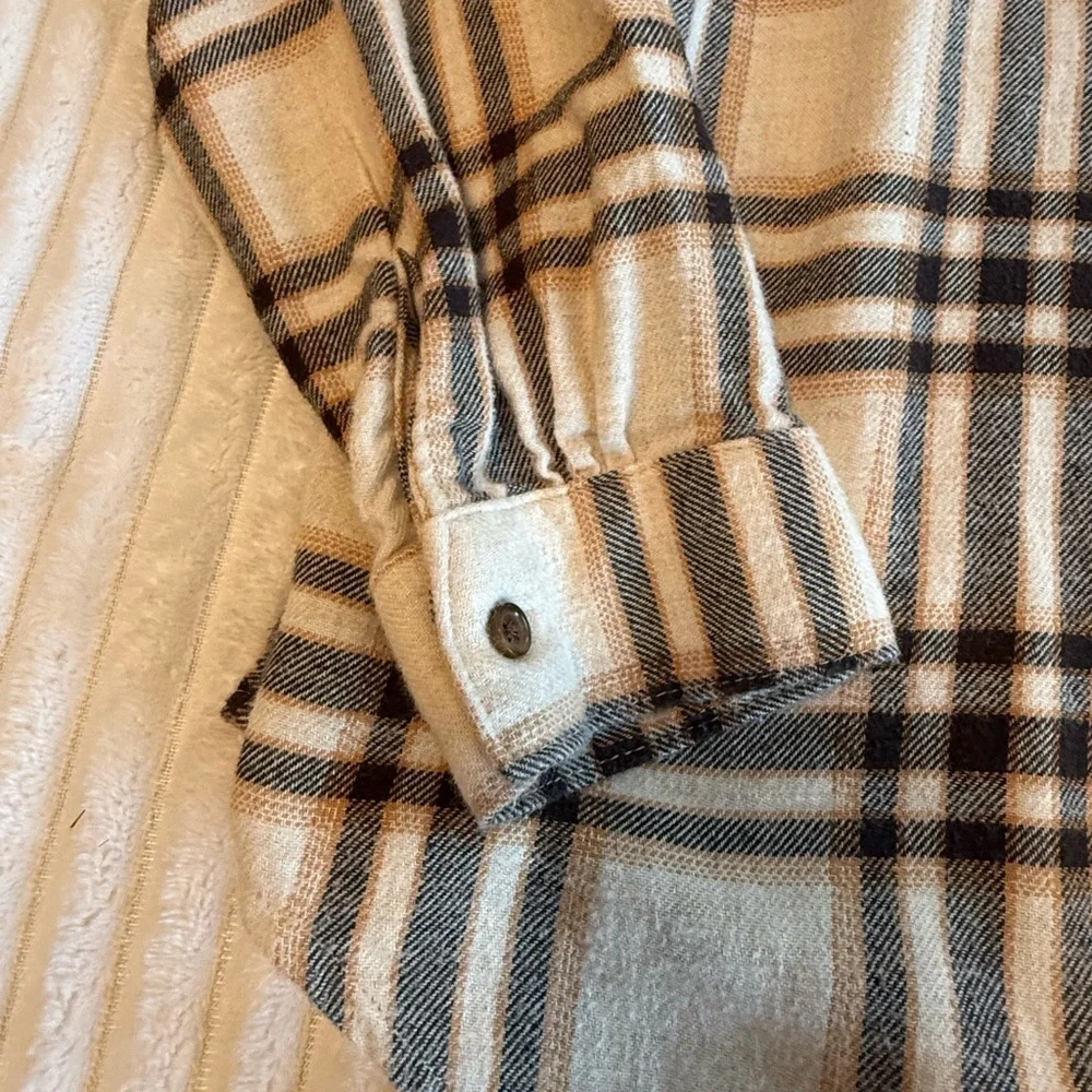 Old Navy Tan and Black Plaid Flannel Shirt